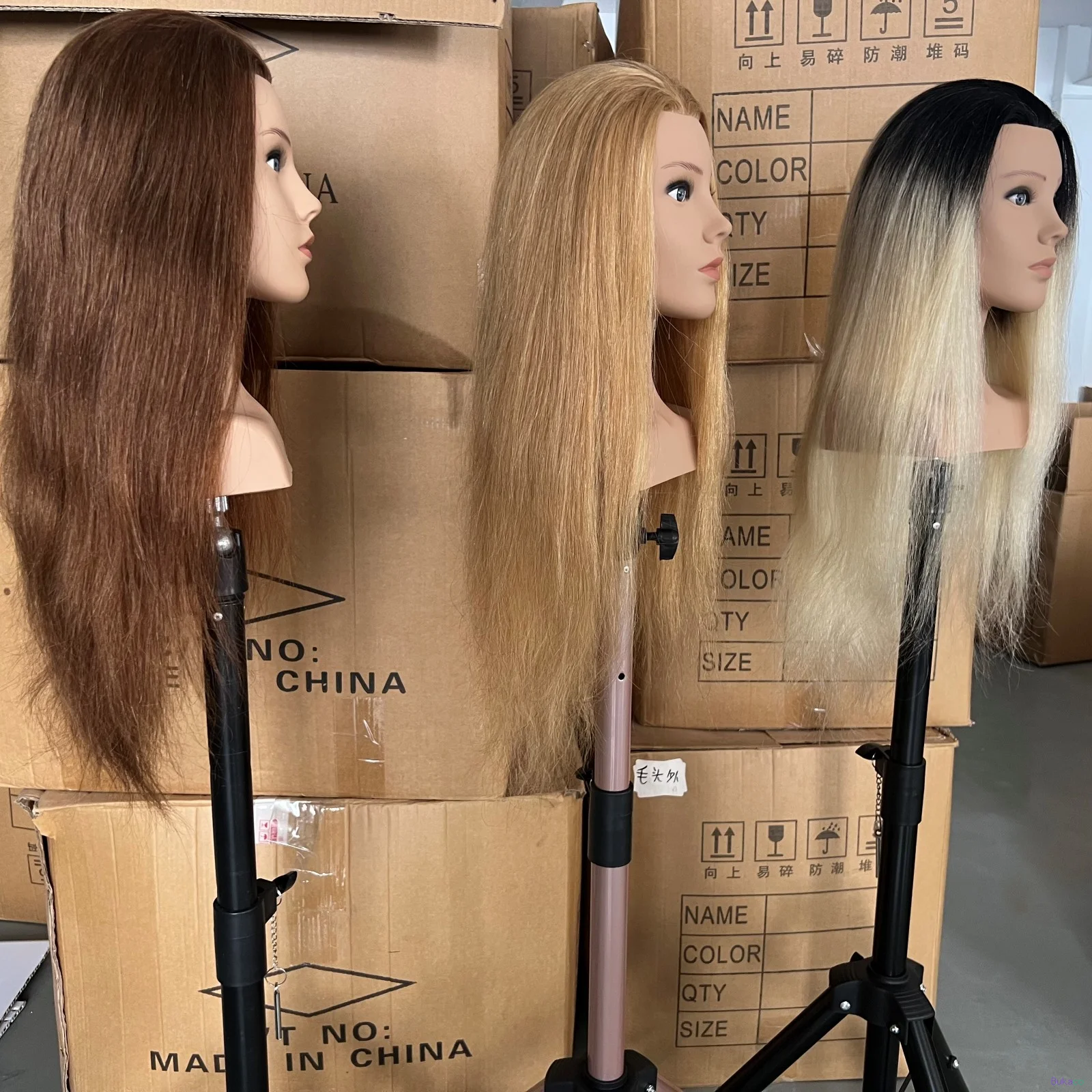 Tête à Coiffer de Mannequin Cheveux Humains Très Longs avec Épaule, Tête de Poupée de Formation en Cosmétologie et Coiffure pour Mariée - 5